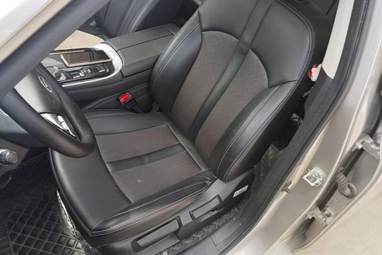 Used AION S 2023 Meizu 580 Lithium Iron Phosphate Left Front Seat