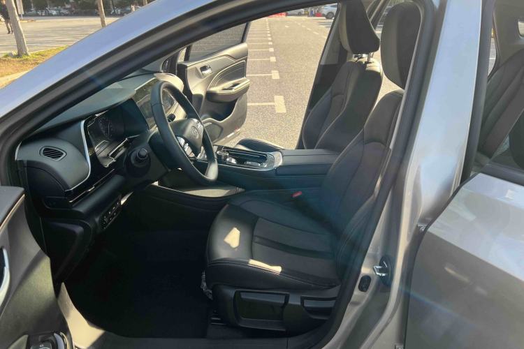 Used AION S 2023 Meizu 580 Lithium Iron Phosphate Left Front Seat