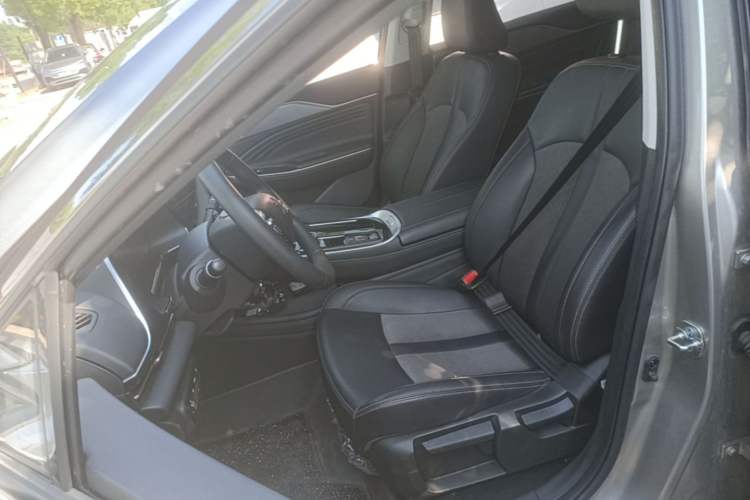 Used AION S 2023 Meizu 580 Lithium Iron Phosphate Left Front Seat