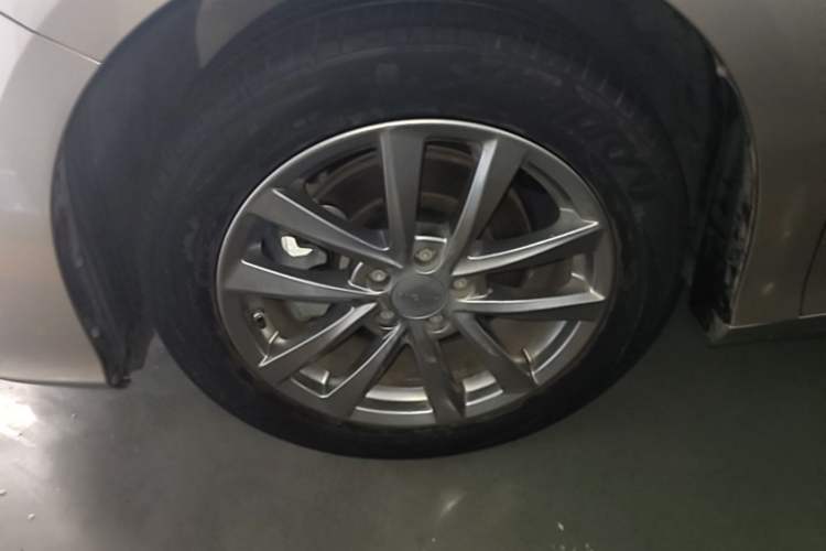 Used AION S 2023 Meizu 580 Lithium Iron Phosphate Left Front Wheel Hub