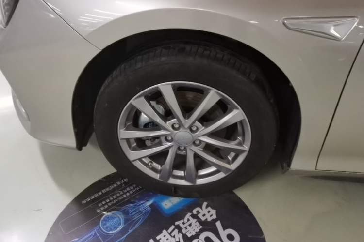 Used AION S 2023 Meizu 580 Lithium Iron Phosphate Left Front Wheel Hub