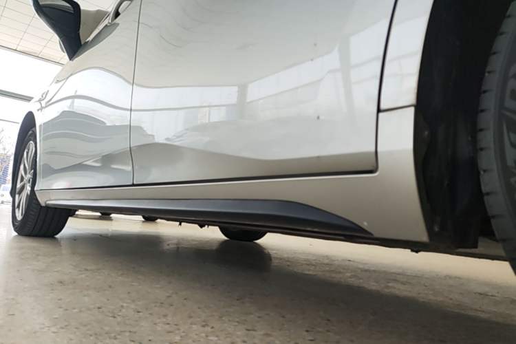 Used AION S 2023 Meizu 580 Lithium Iron Phosphate Left Side Sill