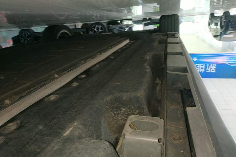 Used AION S 2023 Meizu 580 Lithium Iron Phosphate Left Side Sill