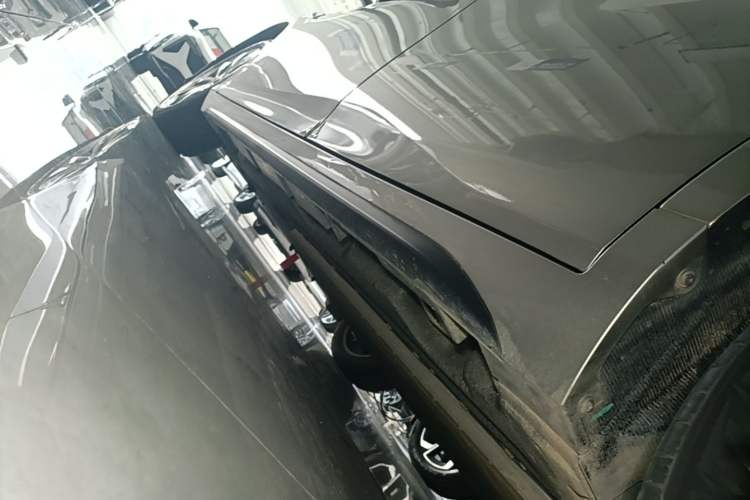Used AION S 2023 Meizu 580 Lithium Iron Phosphate Left Side Sill