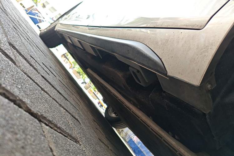 Used AION S 2023 Meizu 580 Lithium Iron Phosphate Left Side Sill