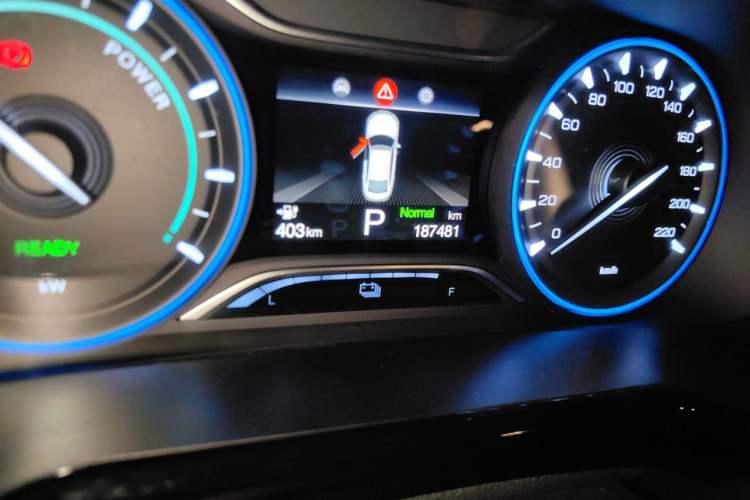 Used AION S 2023 Meizu 580 Lithium Iron Phosphate Odometer Close Up