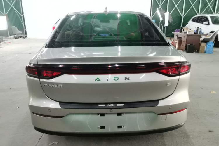 Used AION S 2023 Meizu 580 Lithium Iron Phosphate Rear