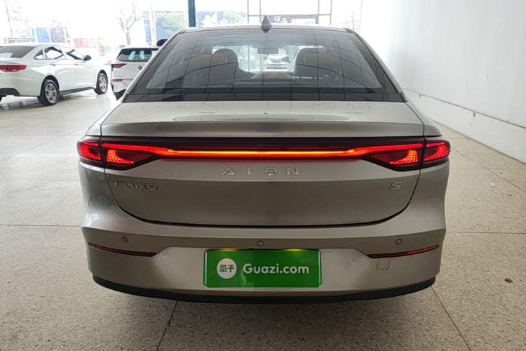 Used AION S 2023 Meizu 580 Lithium Iron Phosphate Rear