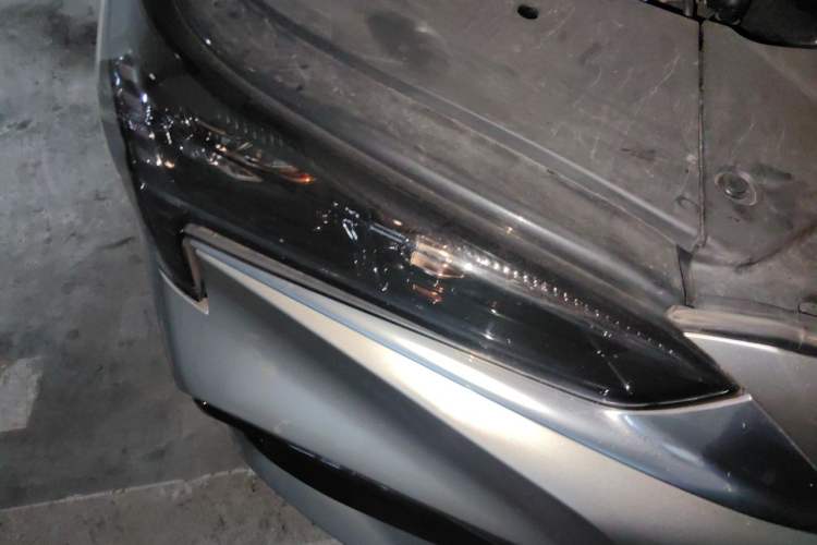 Used AION S 2023 Meizu 580 Lithium Iron Phosphate Right Front Headlight