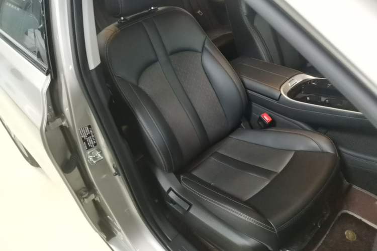 Used AION S 2023 Meizu 580 Lithium Iron Phosphate Right Front Seat