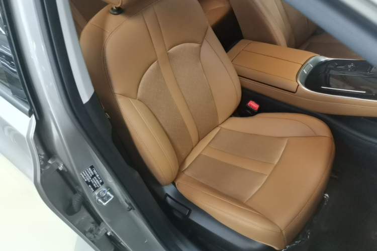 Used AION S 2023 Meizu 580 Lithium Iron Phosphate Right Front Seat