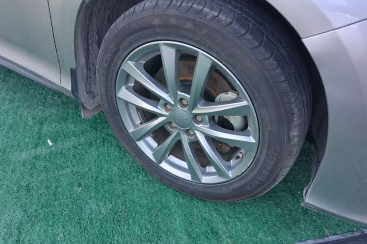 Used AION S 2023 Meizu 580 Lithium Iron Phosphate Right Front Wheel Hub