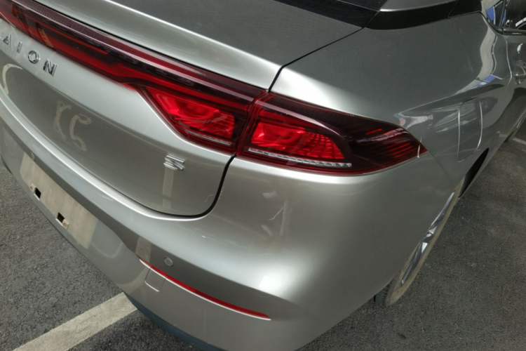 Used AION S 2023 Meizu 580 Lithium Iron Phosphate Right Rear Taillight