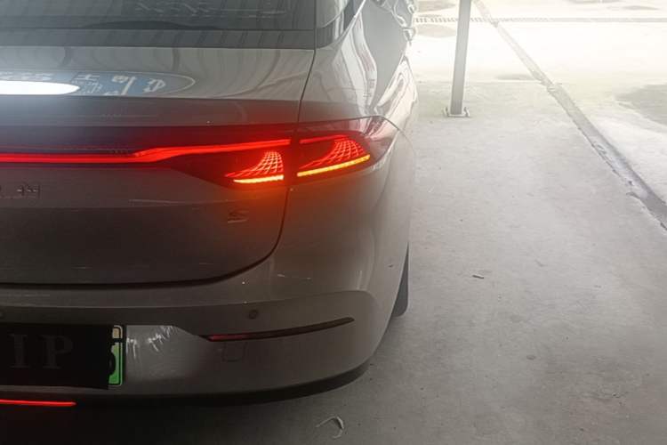 Used AION S 2023 Meizu 580 Lithium Iron Phosphate Right Rear Taillight