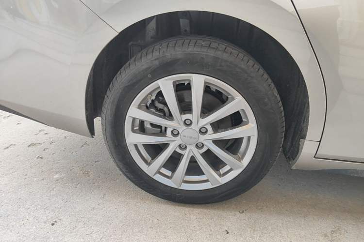 Used AION S 2023 Meizu 580 Lithium Iron Phosphate Right Rear Wheel Hub