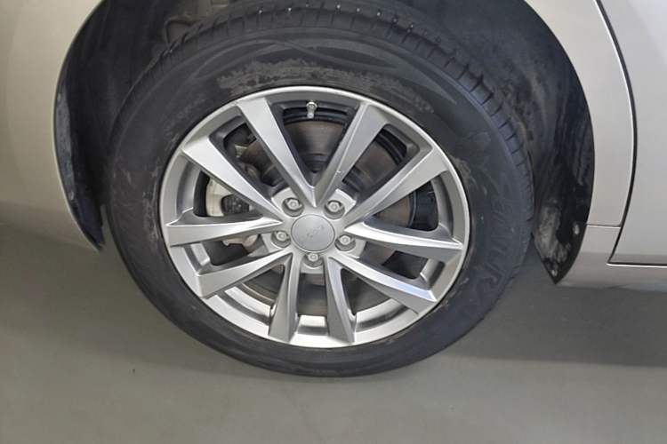 Used AION S 2023 Meizu 580 Lithium Iron Phosphate Right Rear Wheel Hub