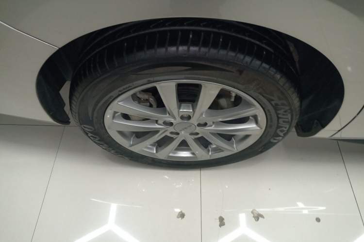 Used AION S 2023 Meizu 580 Lithium Iron Phosphate Right Rear Wheel Hub