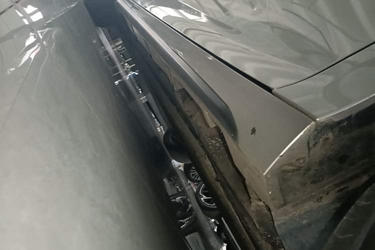 Used AION S 2023 Meizu 580 Lithium Iron Phosphate Right Side Sill