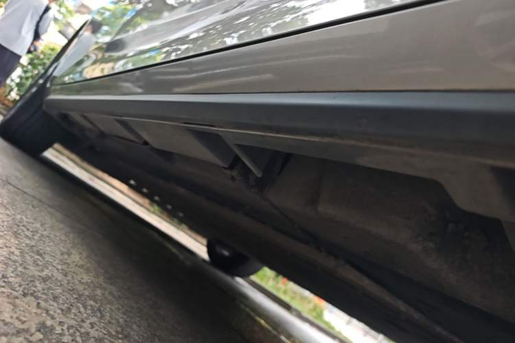 Used AION S 2023 Meizu 580 Lithium Iron Phosphate Right Side Sill
