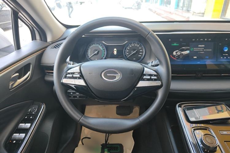 Used AION S 2023 Meizu 580 Lithium Iron Phosphate Steering Wheel