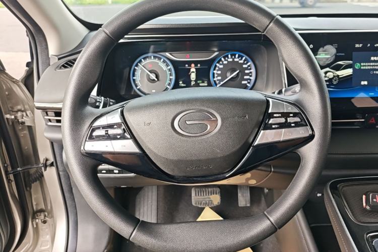 Used AION S 2023 Meizu 580 Lithium Iron Phosphate Steering Wheel