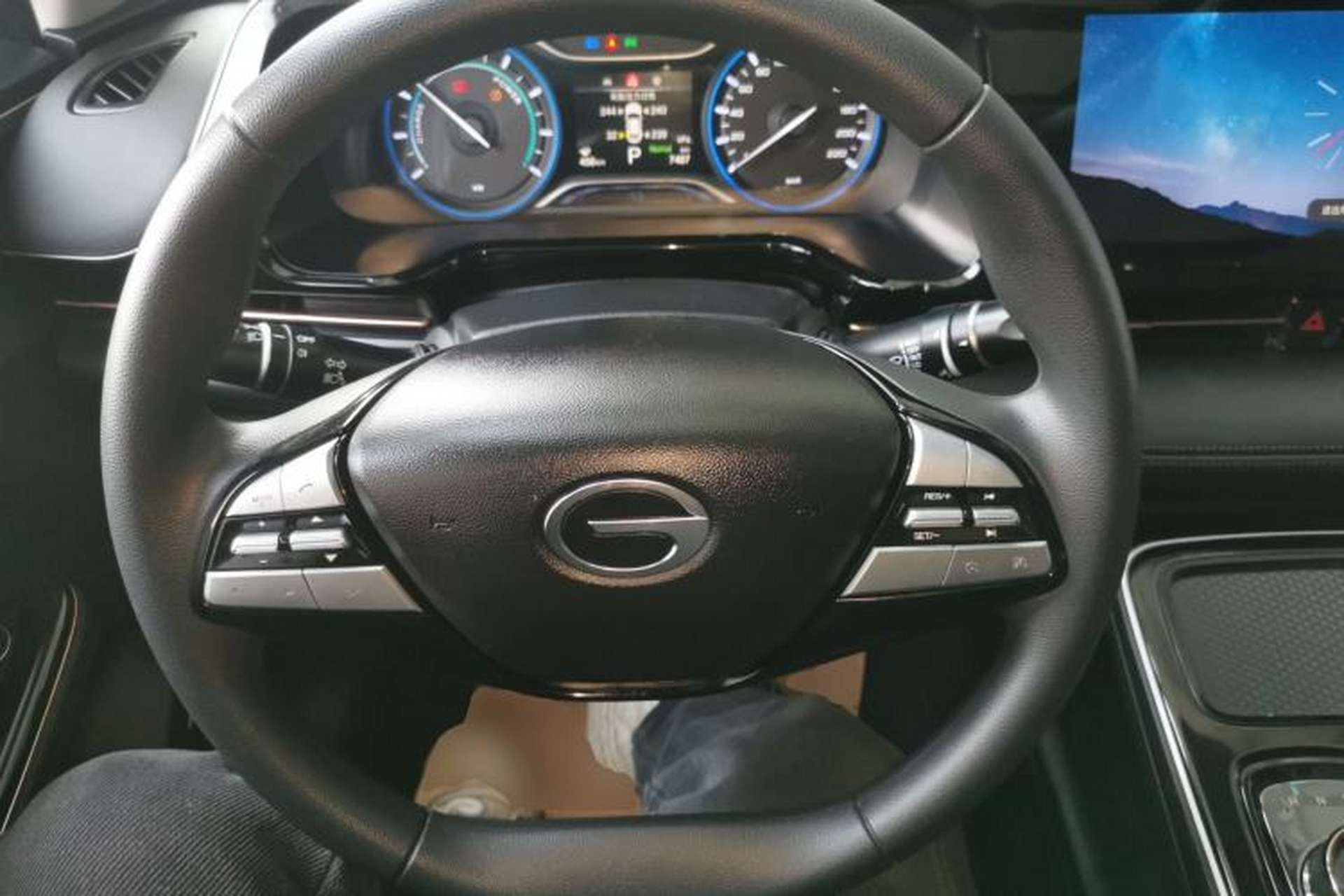 Used AION S 2023 Meizu 580 Lithium Iron Phosphate Steering Wheel