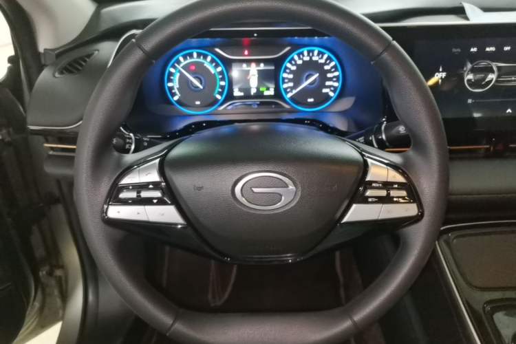 Used AION S 2023 Meizu 580 Lithium Iron Phosphate Steering Wheel