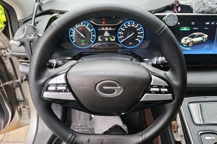 Used AION S 2023 Meizu 580 Lithium Iron Phosphate Steering Wheel