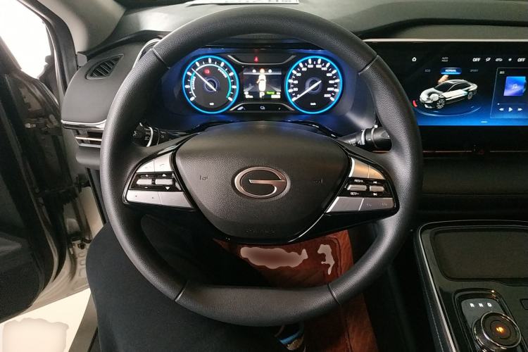 Used AION S 2023 Meizu 580 Lithium Iron Phosphate Steering Wheel