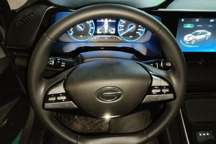 Used AION S 2023 Meizu 580 Lithium Iron Phosphate Steering Wheel