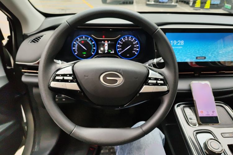 Used AION S 2023 Meizu 580 Lithium Iron Phosphate Steering Wheel
