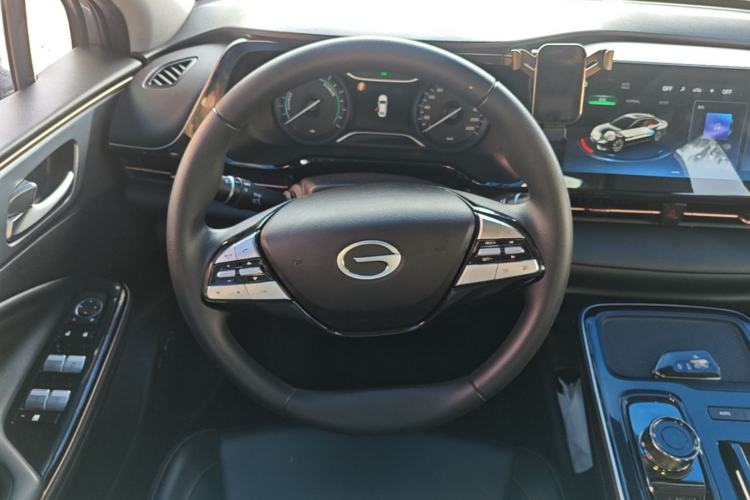 Used AION S 2023 Meizu 580 Lithium Iron Phosphate Steering Wheel