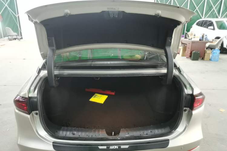 Used AION S 2023 Meizu 580 Lithium Iron Phosphate Trunk