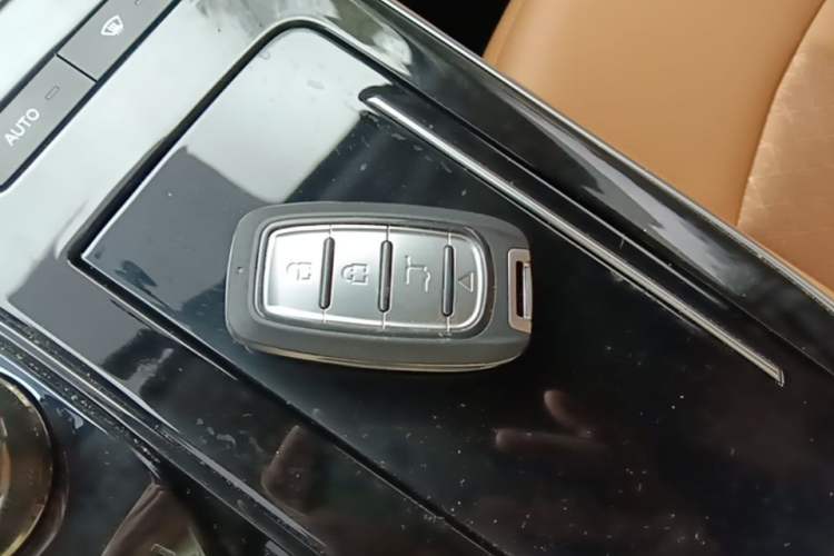 Used AION S 2023 Meizu 580 Lithium Iron Phosphate Vehicle Key