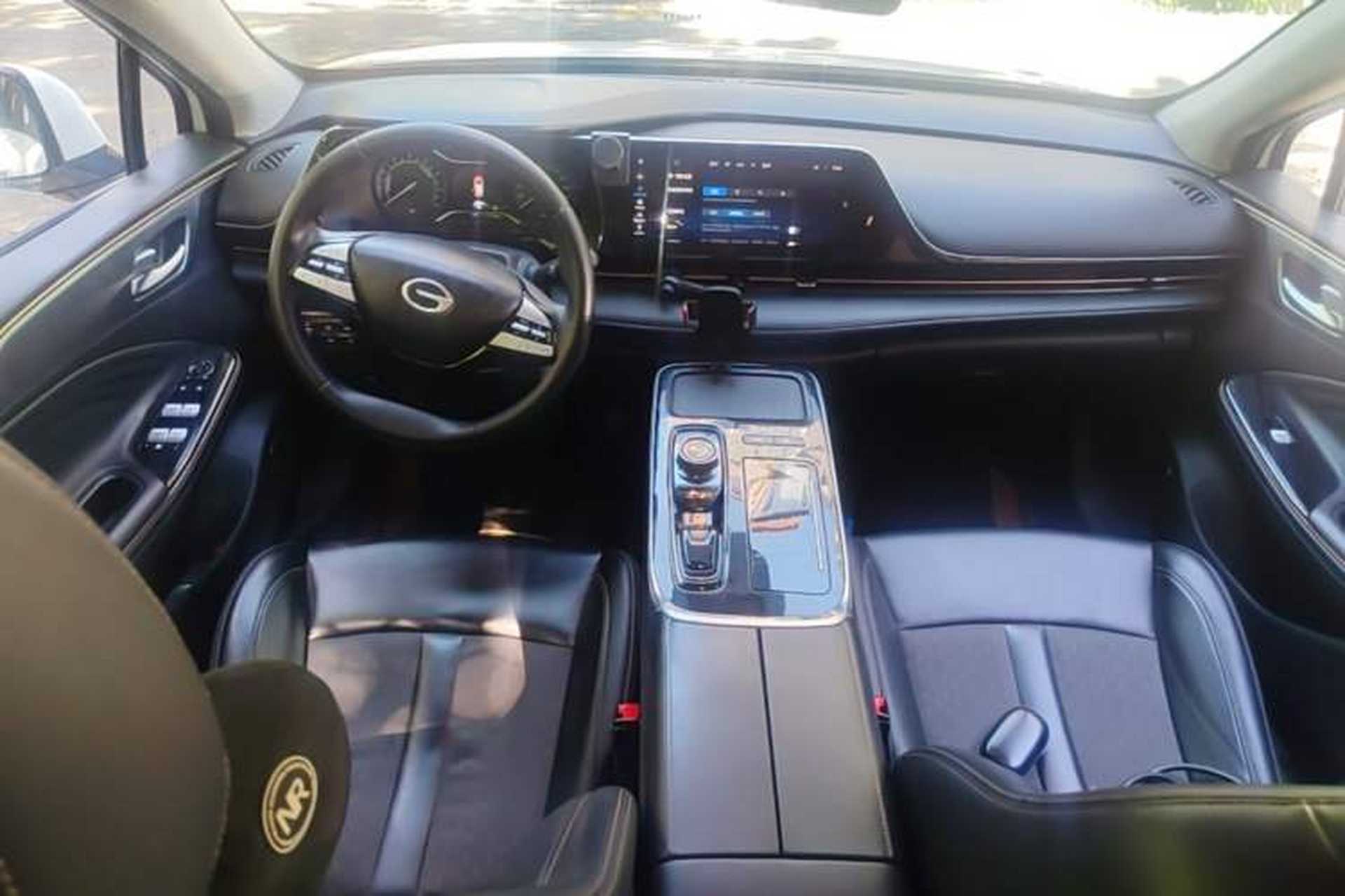 Used AION S 2023 Meizu 580 Lithium Iron Phosphate Center Console