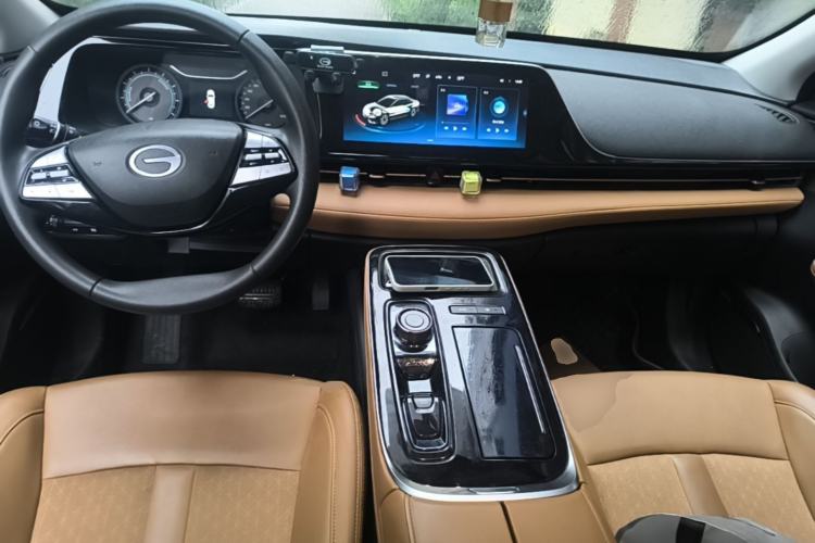 Used AION S 2023 Meizu 580 Lithium Iron Phosphate Center Console