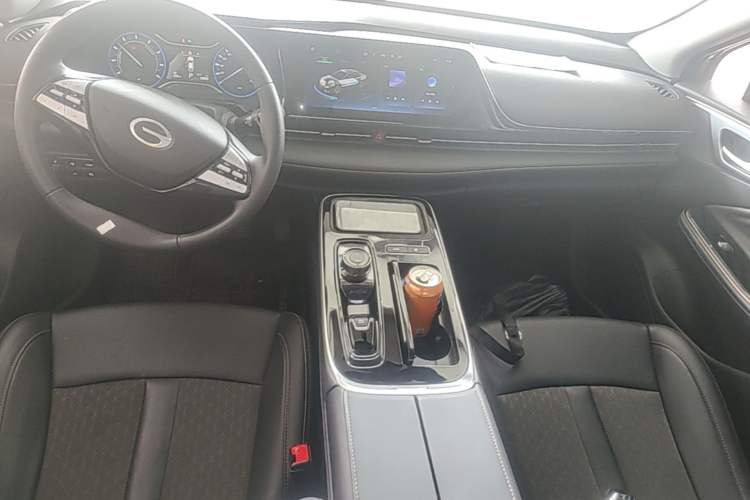 Used AION S 2023 Meizu 580 Lithium Iron Phosphate Center Console