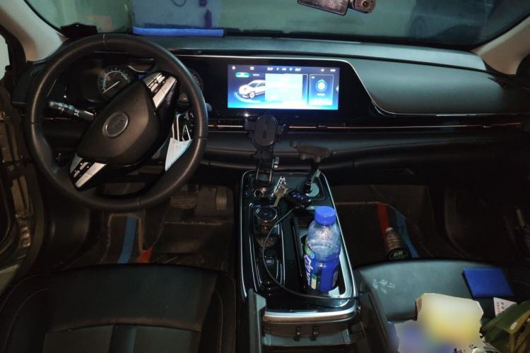 Used AION S 2023 Meizu 580 Lithium Iron Phosphate Center Console