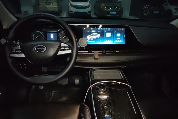 Used AION S 2023 Meizu 580 Lithium Iron Phosphate Center Console