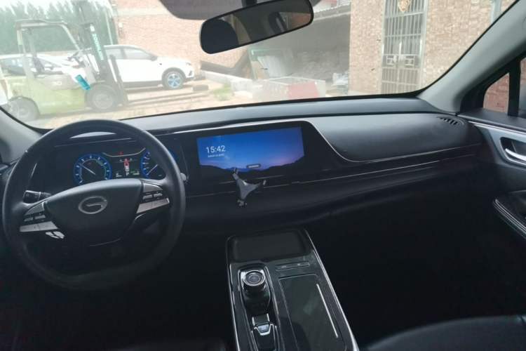 Used AION S 2023 Meizu 580 Lithium Iron Phosphate Center Console