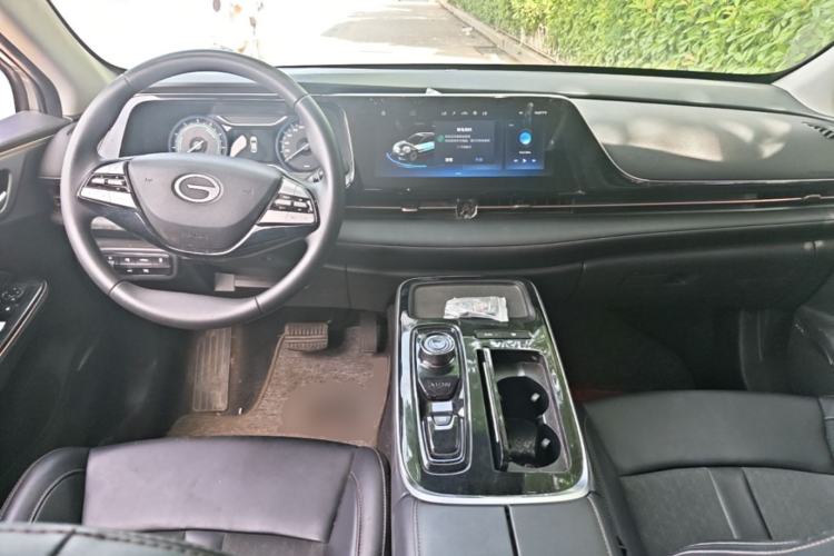 Used AION S 2023 Meizu 580 Lithium Iron Phosphate Center Console