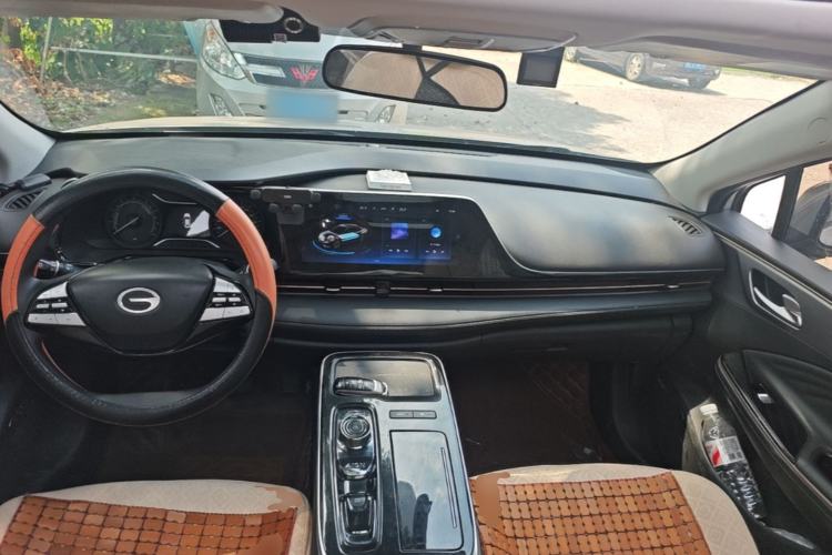 Used AION S 2023 Meizu 580 Lithium Iron Phosphate Center Console