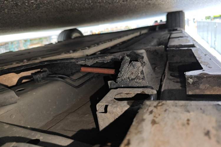 Used AION S 2023 Meizu 580 Lithium Iron Phosphate Chassis Front Right