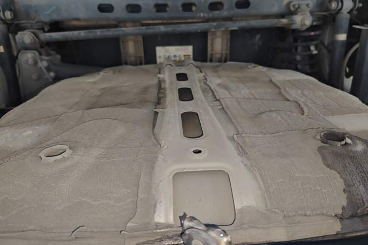 Used AION S 2023 Meizu 580 Lithium Iron Phosphate Chassis Rear