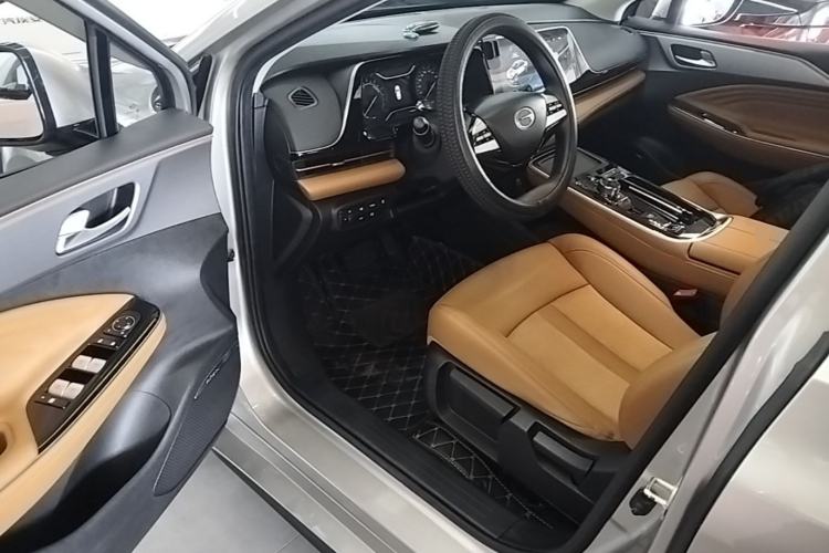 Used AION S 2023 Xuan 580 55.2 kWh Lithium Iron Phosphate Driver Seat
