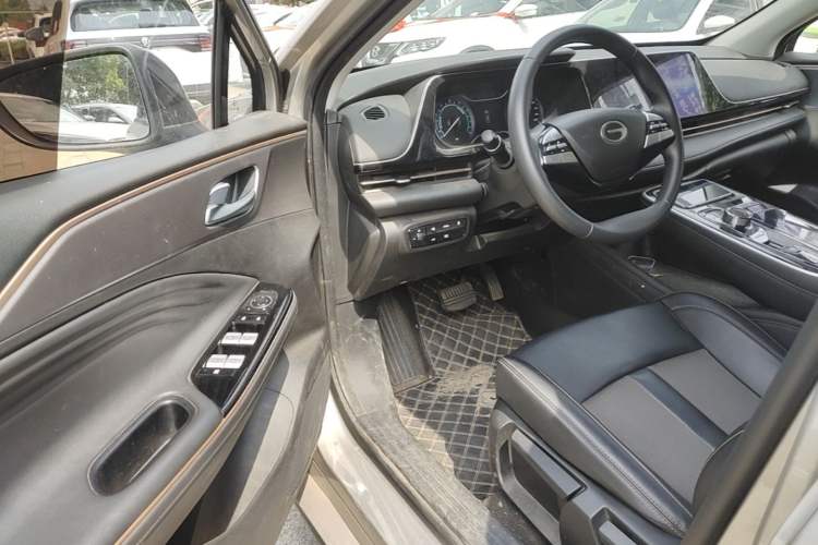Used AION S 2023 Meizu 580 Lithium Iron Phosphate Driver Seat
