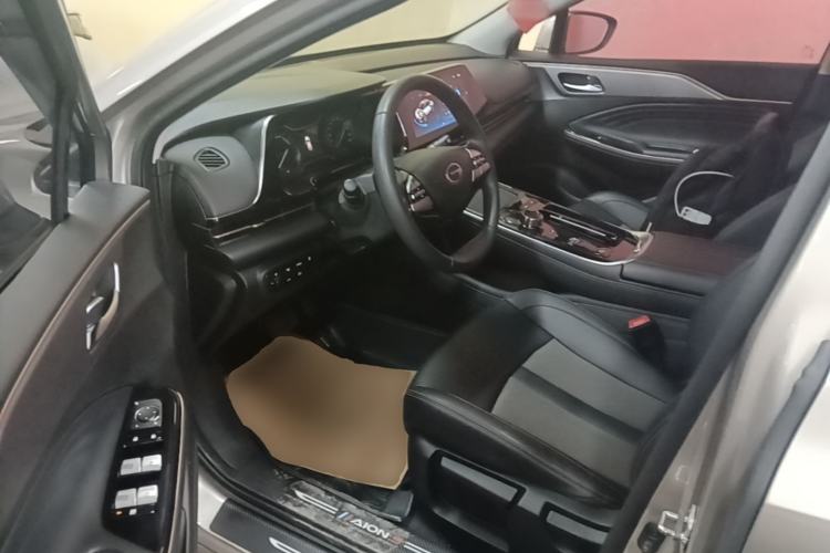 Used AION S 2023 Meizu 580 Lithium Iron Phosphate Driver Seat