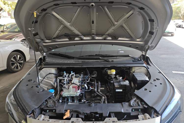 Used AION S 2023 Meizu 580 Lithium Iron Phosphate Engine Bay