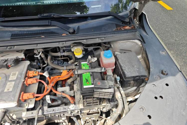 Used AION S 2023 Meizu 580 Lithium Iron Phosphate Engine Bay Left
