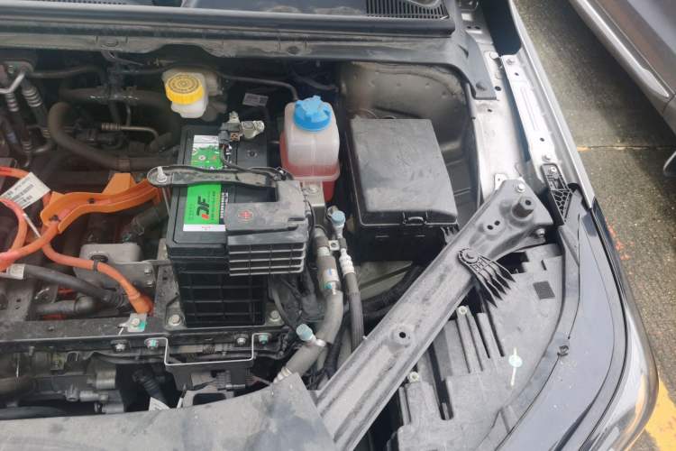 Used AION S  Engine Bay Left